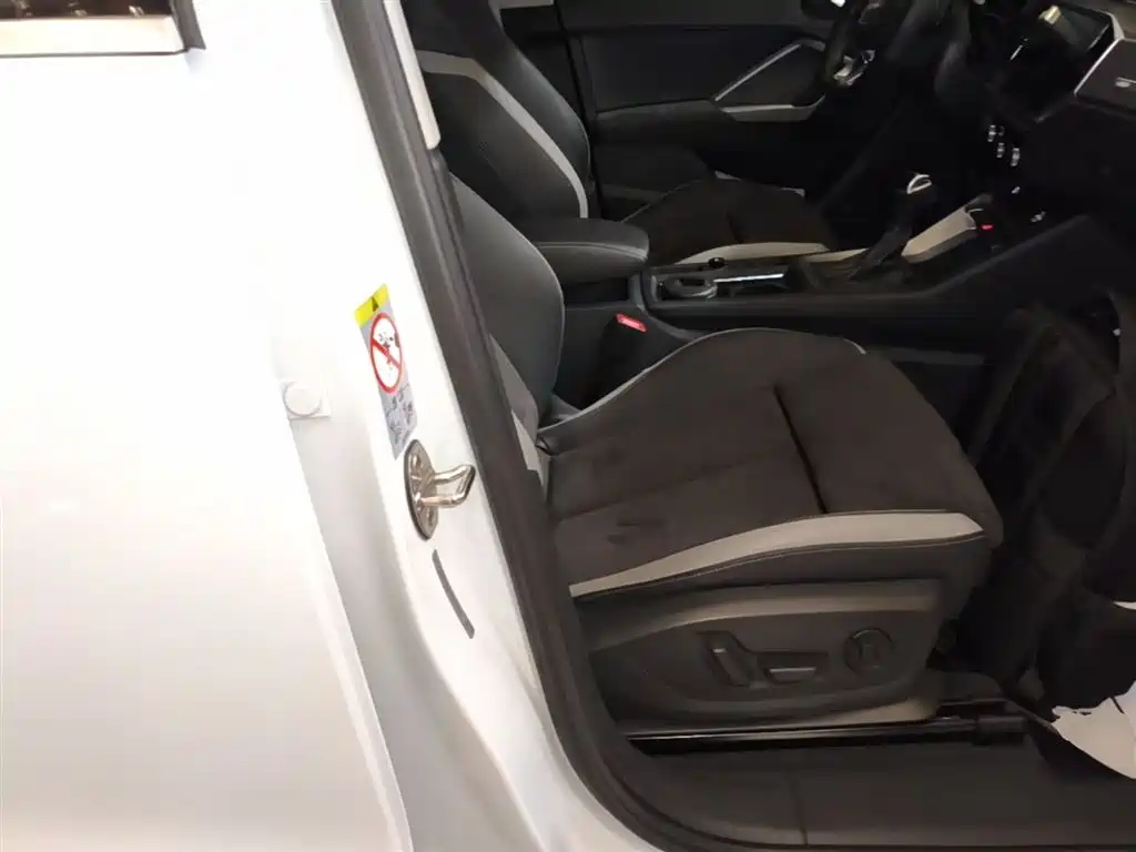 Audi Q3 2019 35 TFSI Fashion Sport фото 25