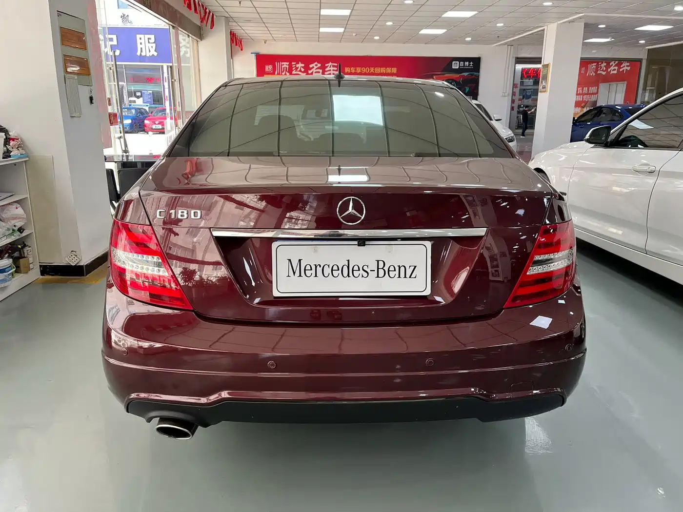 Mercedes-Benz C-Class 2014 2013 C 180 Classic Grand Edition