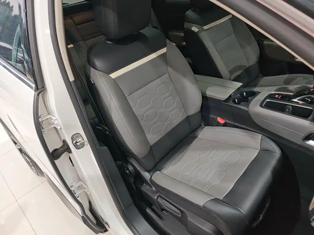 Фото 25 - Citroën Tianyi C5 AIRCROSS