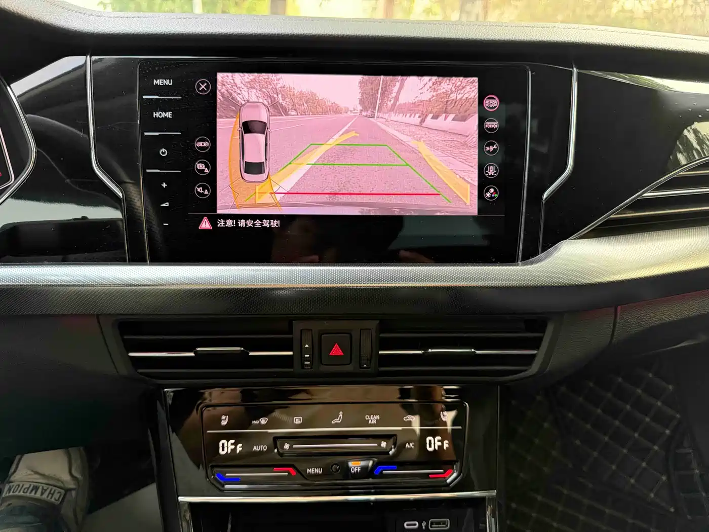 Volkswagen Passat 2021 Model 330TSI Luxury Edition фото 11