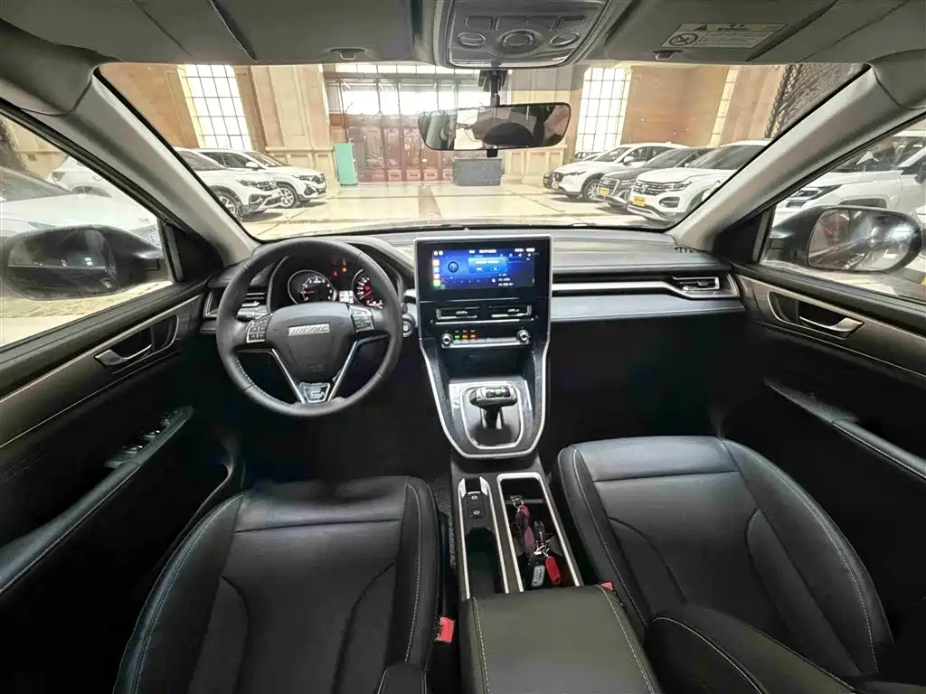 Haval M6 2023 PLUS 1.5T DCT Luxury Smart Connect фото 11