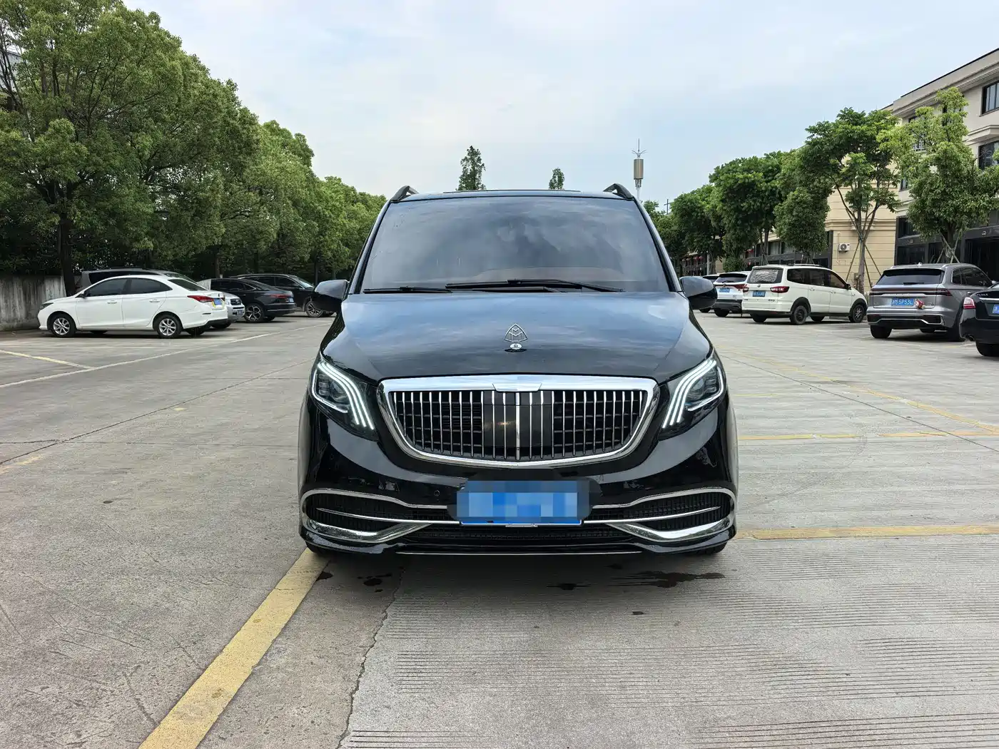 Mercedes-Benz Vito 2023 2.0T Elite 7-Seater