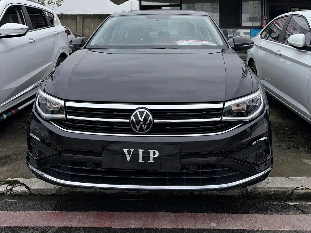 Фото 2 - Volkswagen Bora