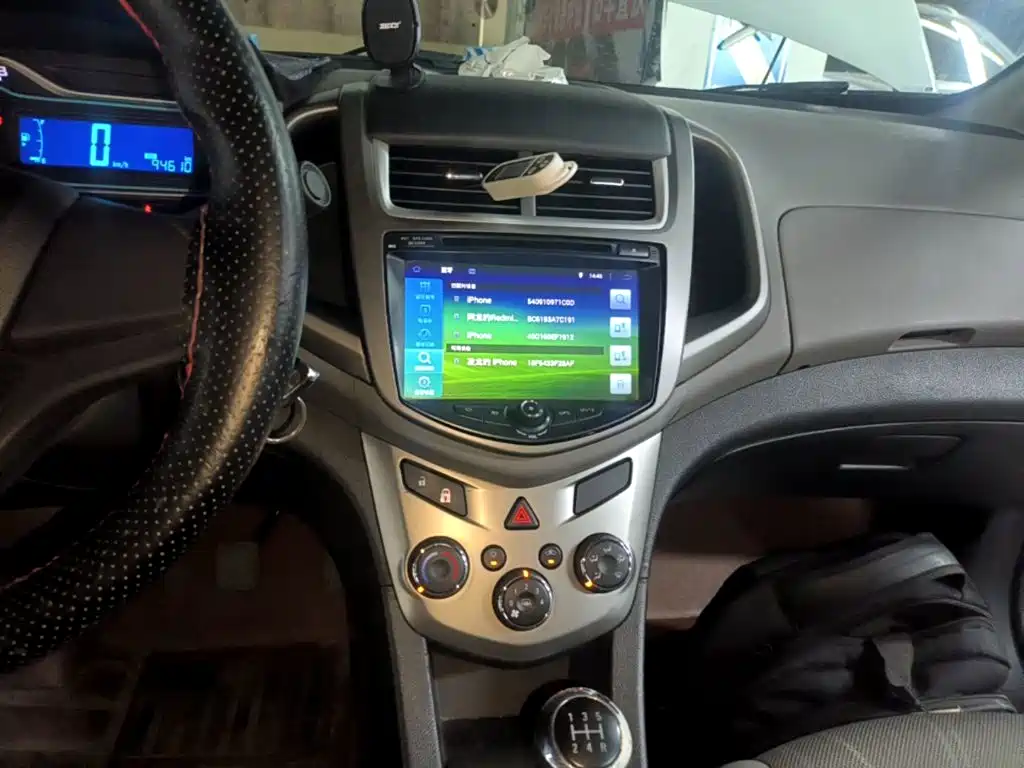 Chevrolet Aveo 2015 2014 Sedan 1.4SL MT Comfort Edition