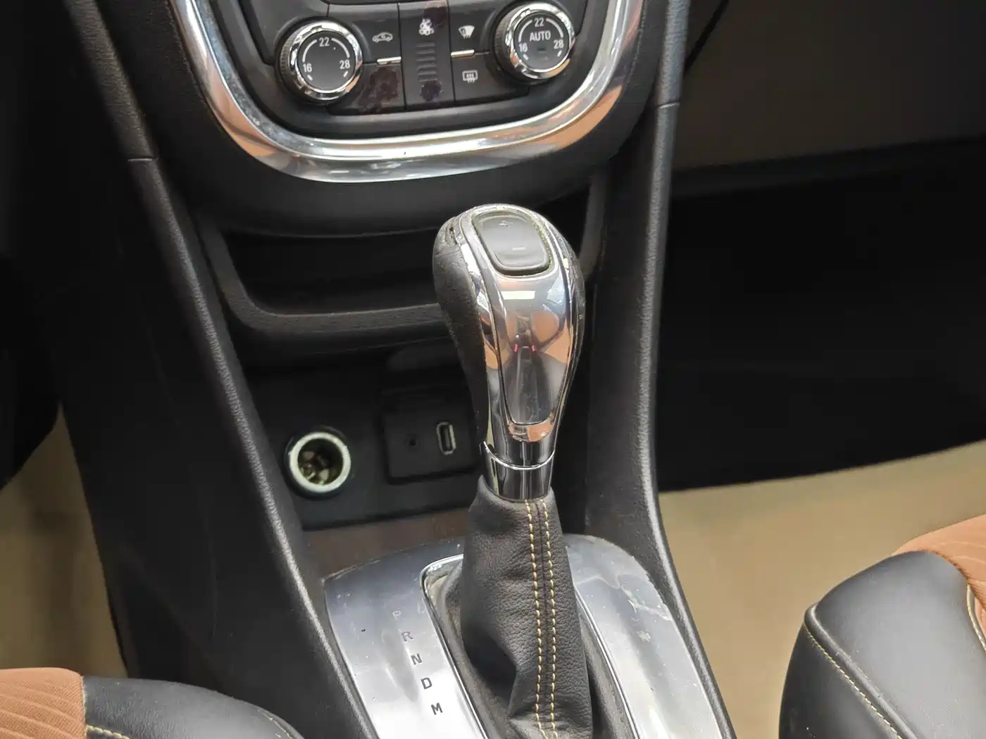 Buick Encore 2014 1.4T Automatic 2WD Urban Elite фото 17