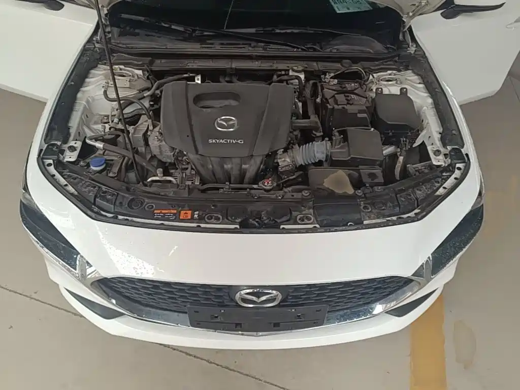 Photo 20 - Mazda Mazda 3