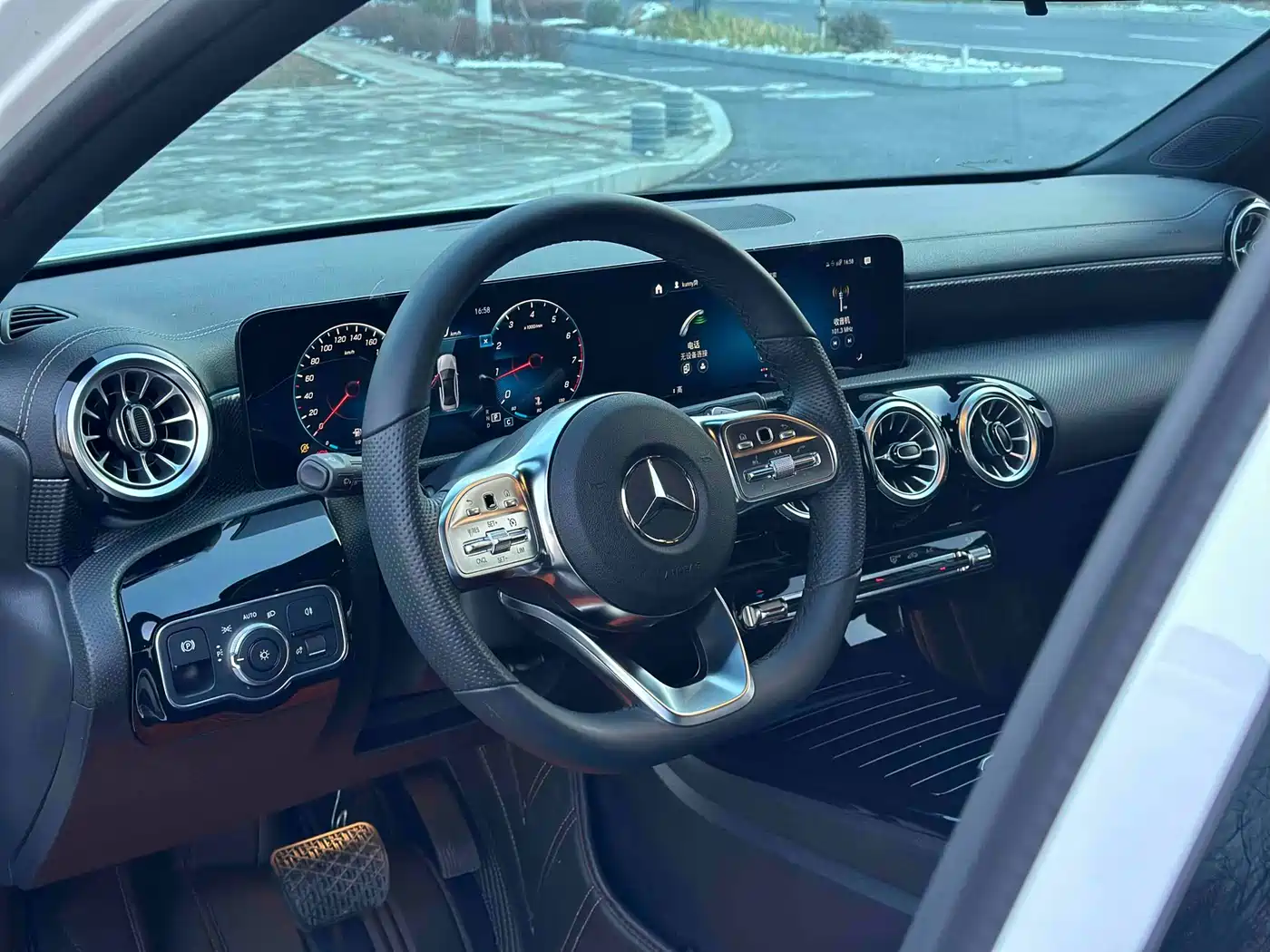 MERCEDES-BENZ A CLASS