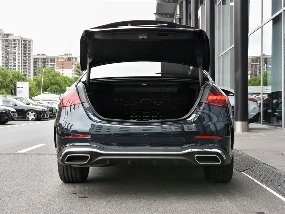 Mercedes-Benz C-Class, миниатюра 6