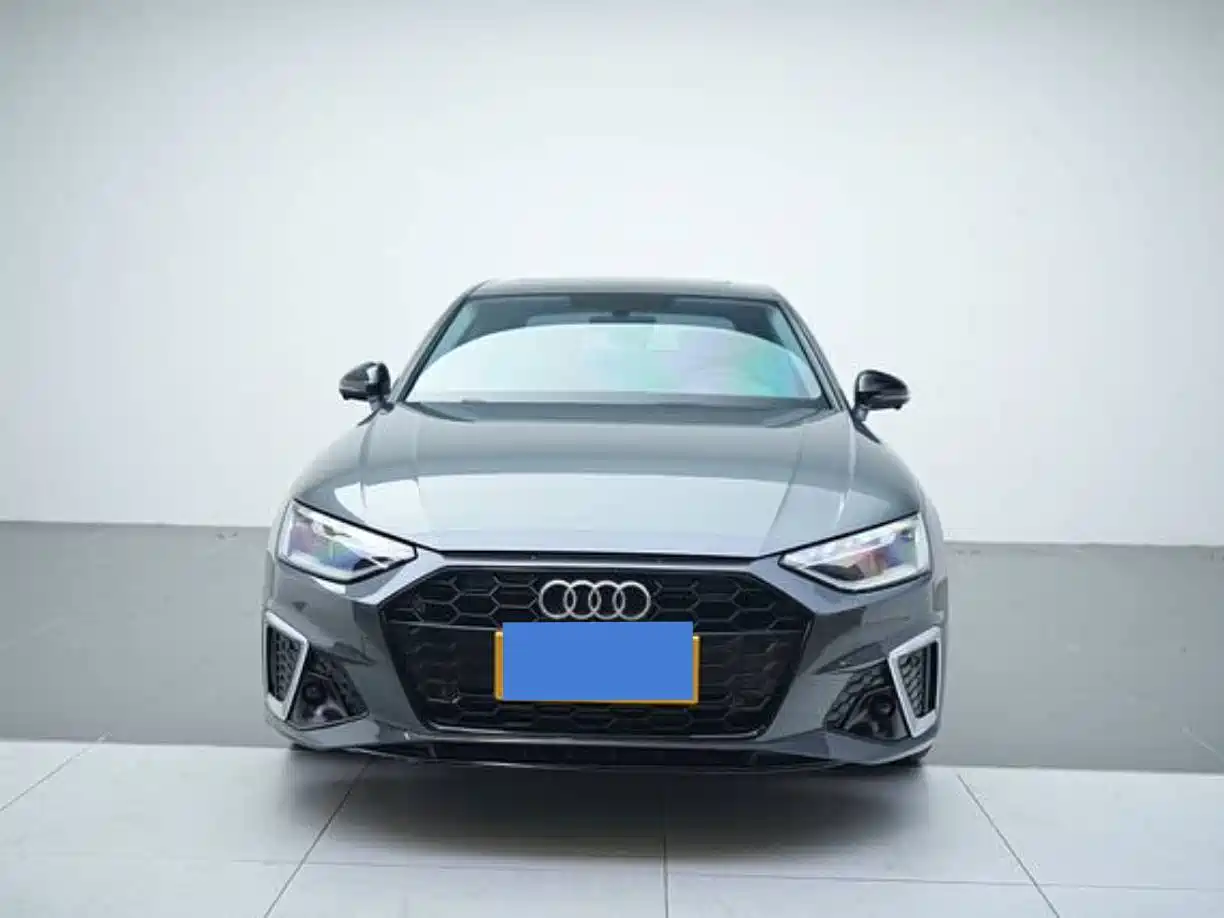 Audi A4L 2022 40 TFSI Luxury Dynamic