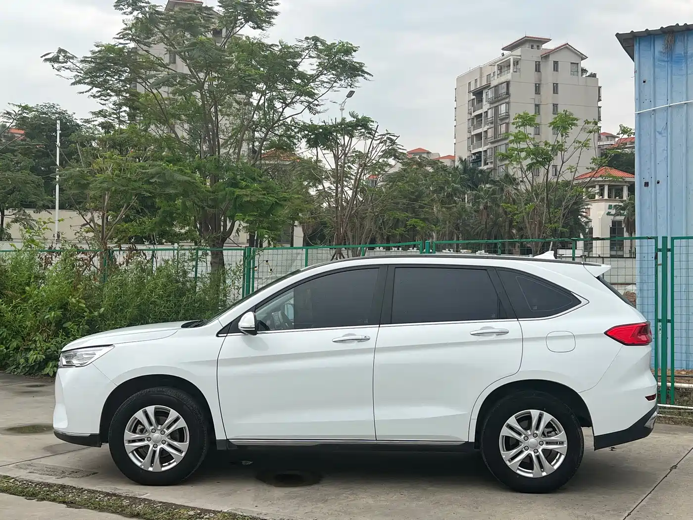 Haval M6 2021 PLUS 1.5T DCT Elite Smart Connect фото 3