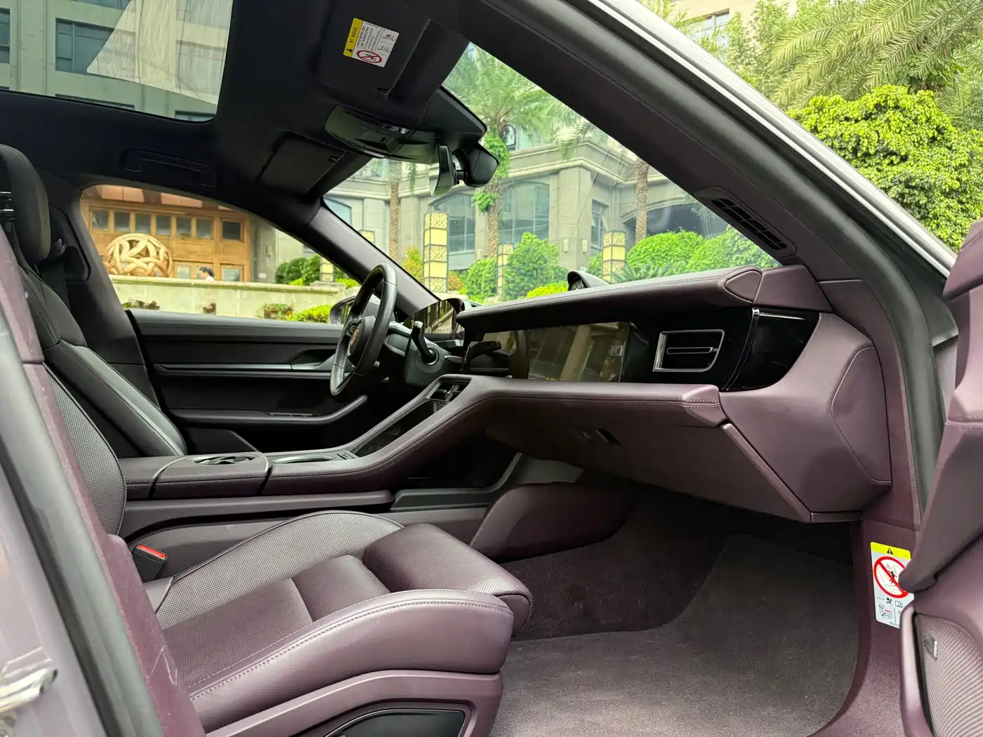 Porsche Taycan 2025 2025 Taycan