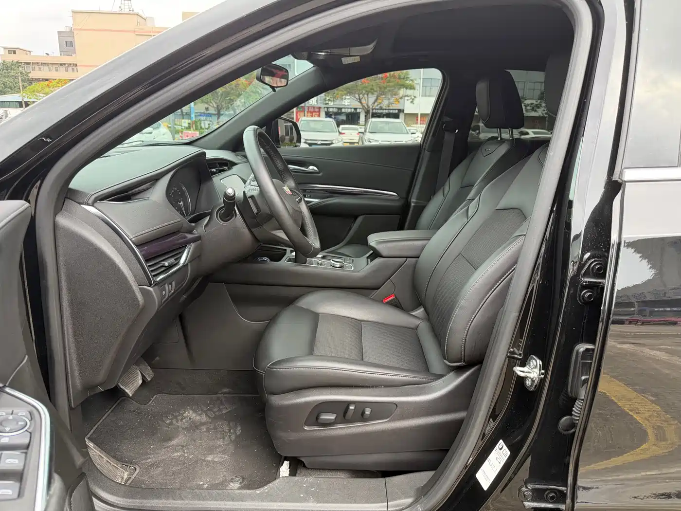 Cadillac XT4 2022 28T FWD Style фото 4