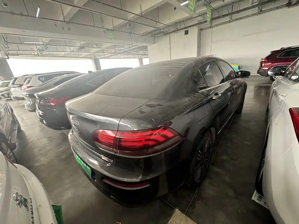 Qoros 3 2017 2015 Sedan 1.6T Auto Zhizhen Enhanced