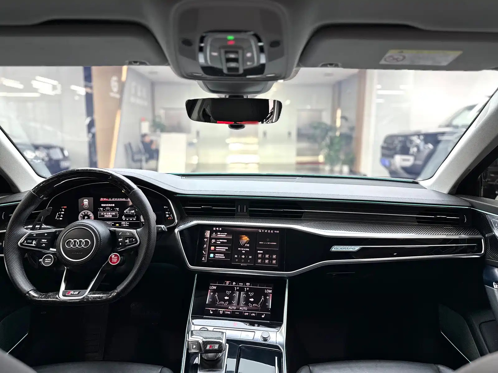Photo 9 - Audi A6 (Import)