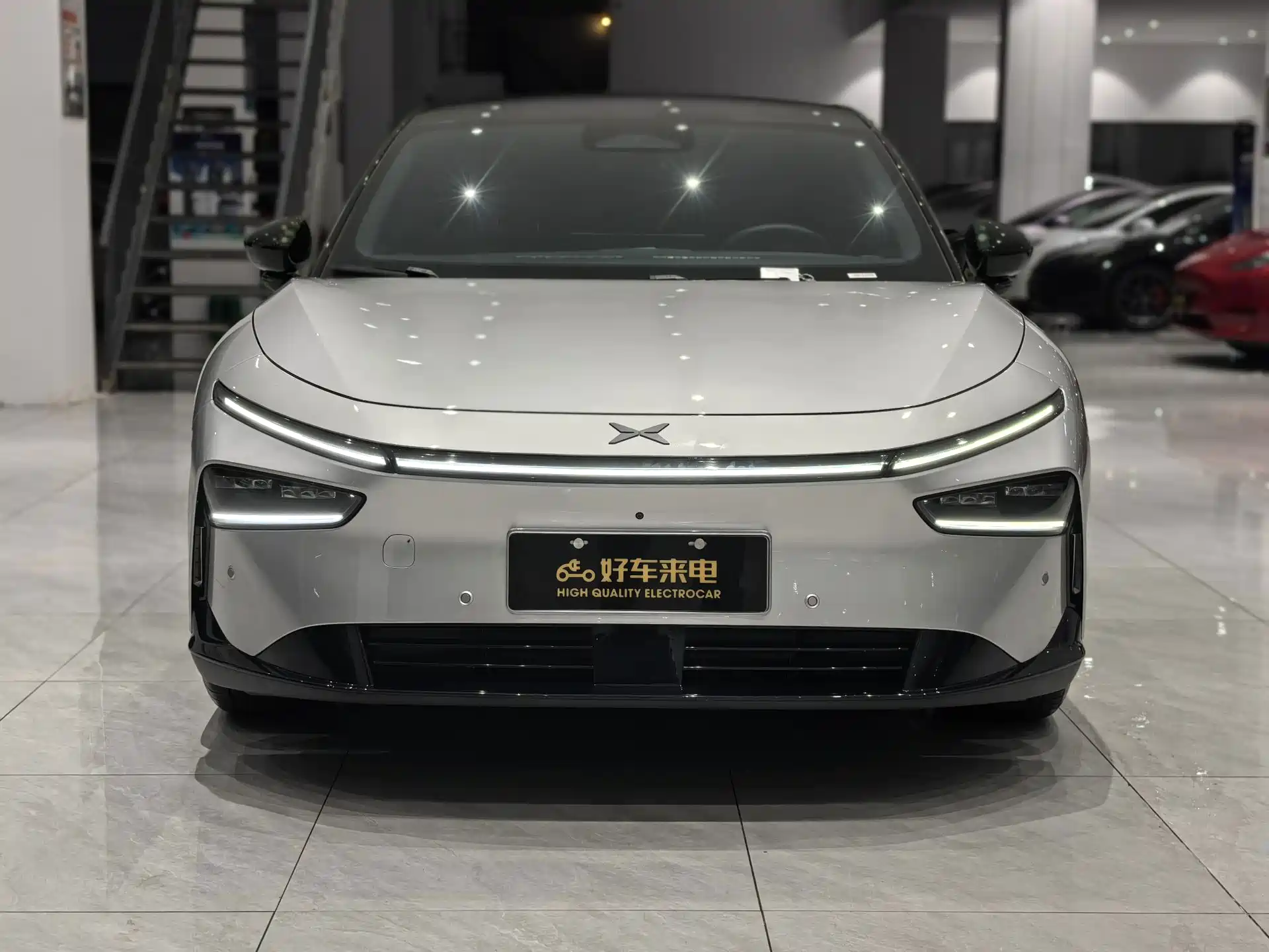 Фото 2 - XPeng P7+