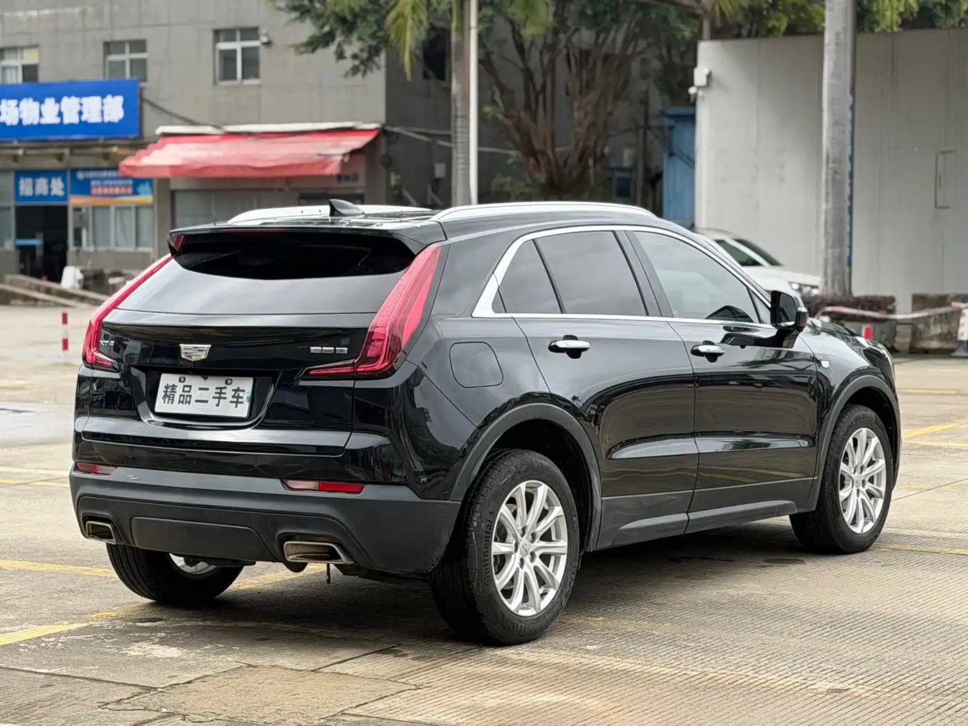 Cadillac XT4 2022 28T FWD Style фото 8