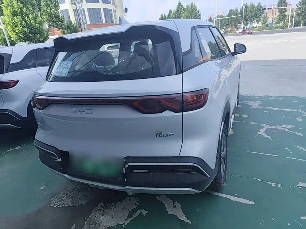 BYD Yuan UP 2026 2025 Model 301KM Navigator