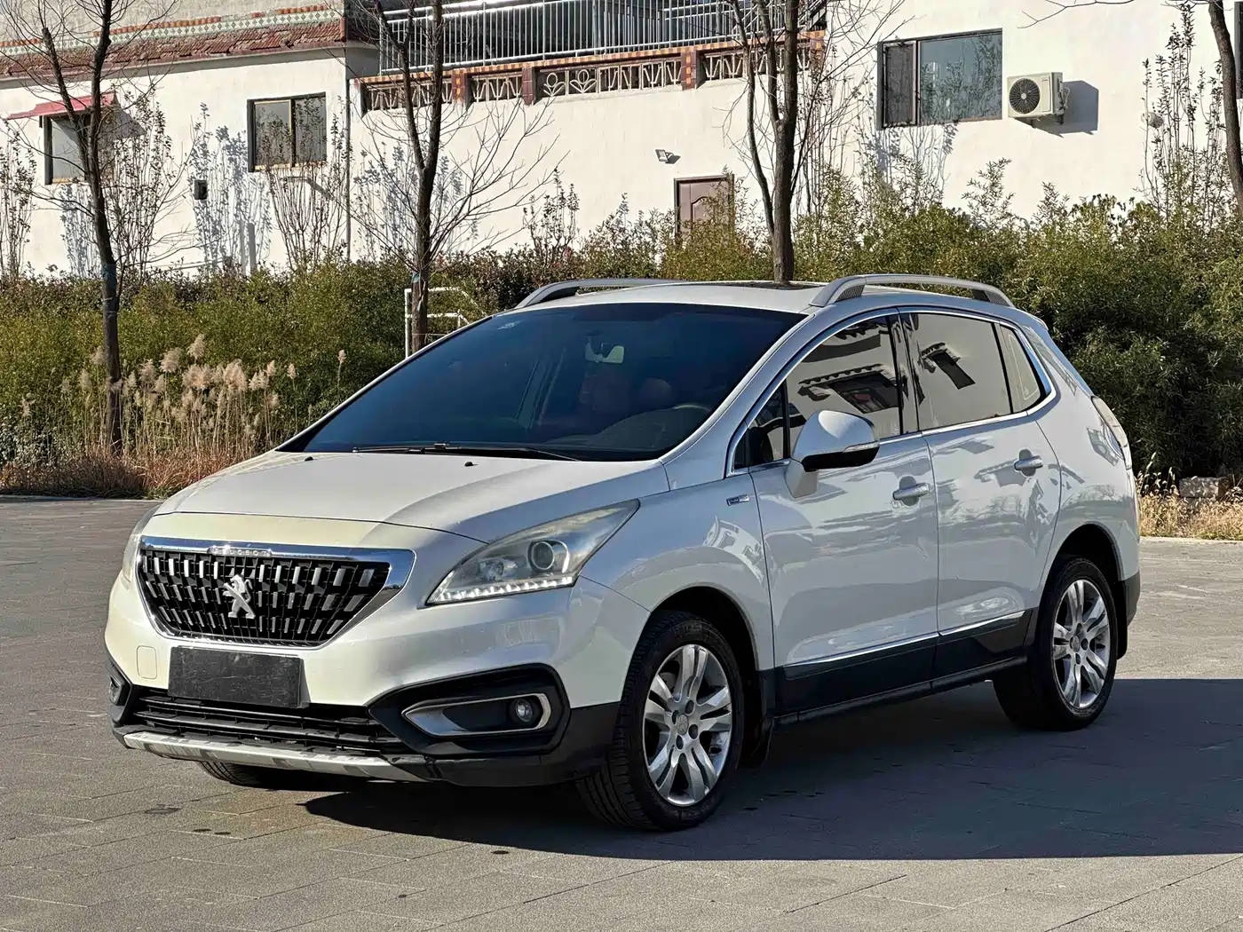 Peugeot 3008 2016 1.6THP Automatic Classic Edition