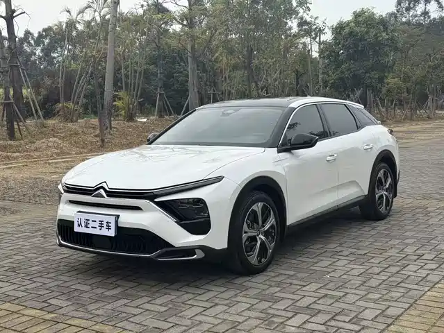 Citroën Versailles C5 X 2023 1.6T Enjoy Extraordinary