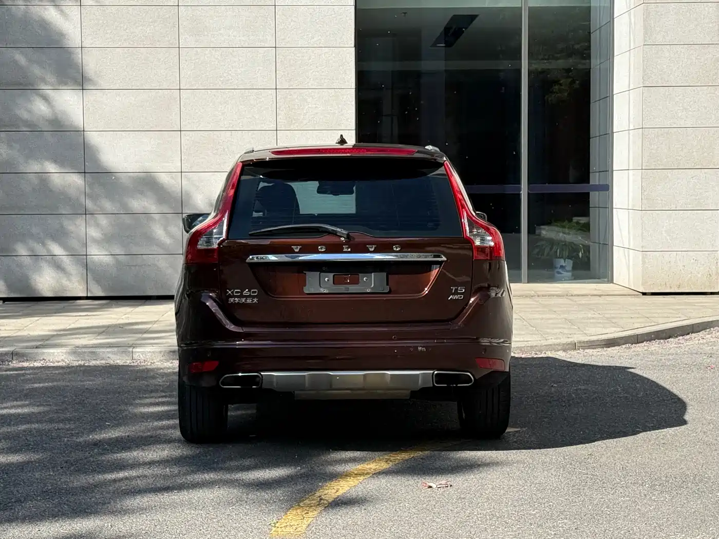 Фото 19 - Volvo XC60