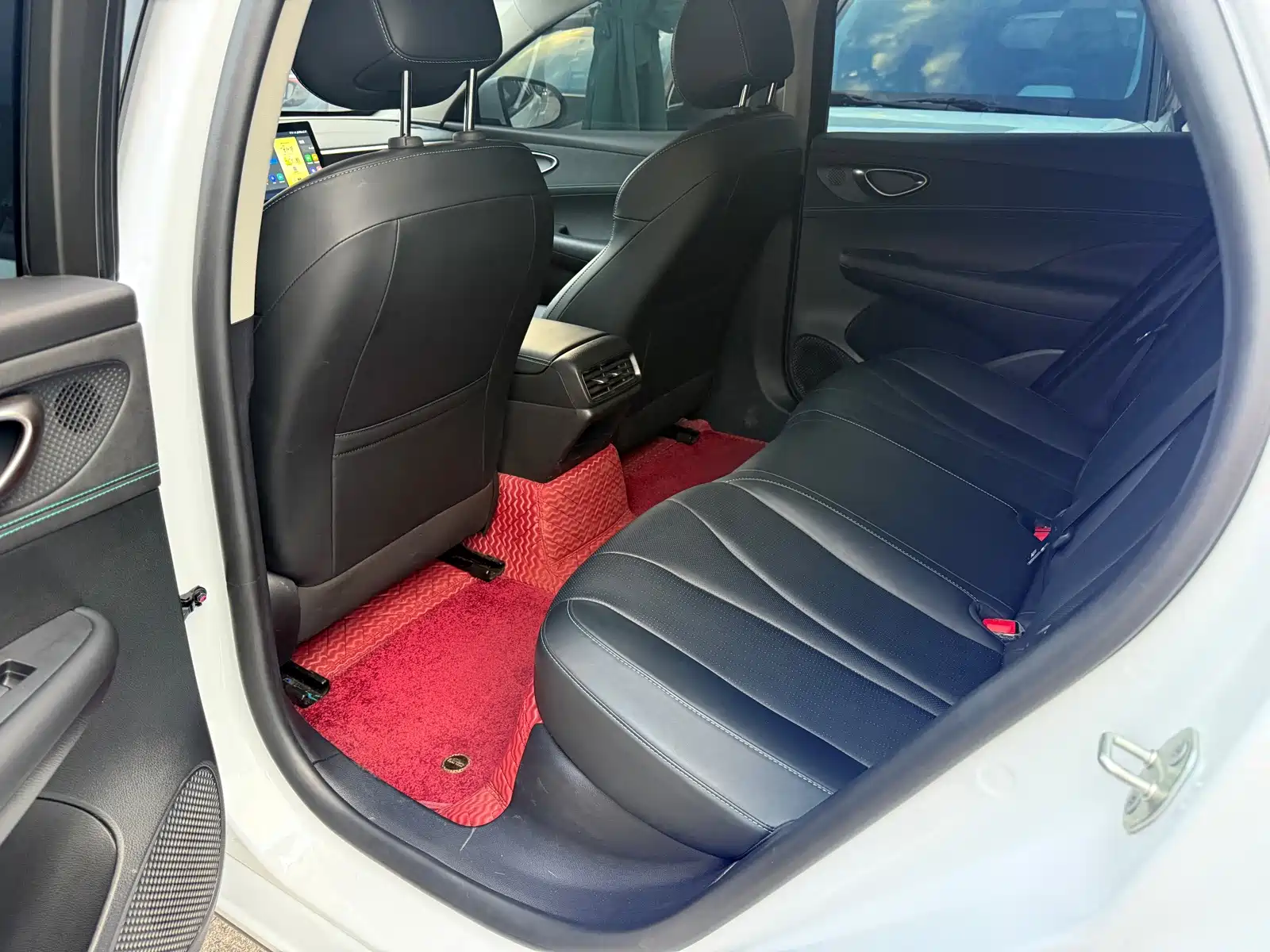 Photo 12 - BYD Seal 05