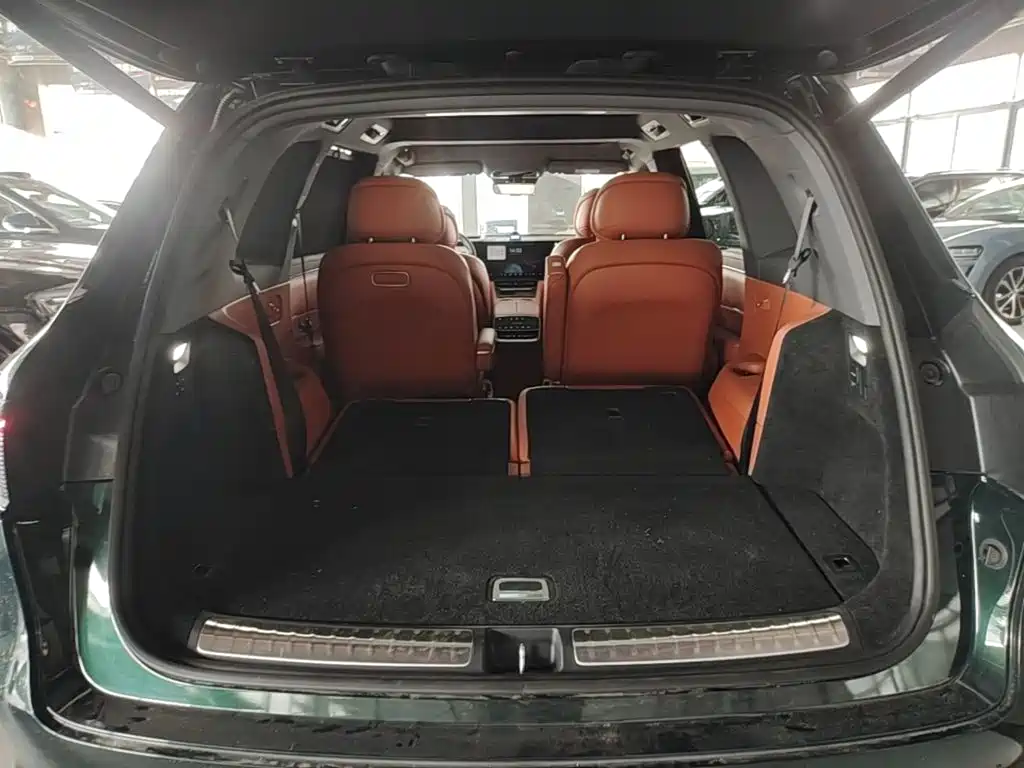 Aito AITO M8 2025 2025 Extended Range Ultra 53.4kWh 6-Seater