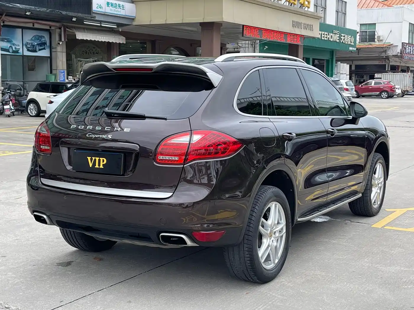 Porsche Cayenne 2011 Cayenne 3.0T фото 6