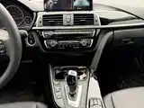 Photo 11 - BMW 3 Series
