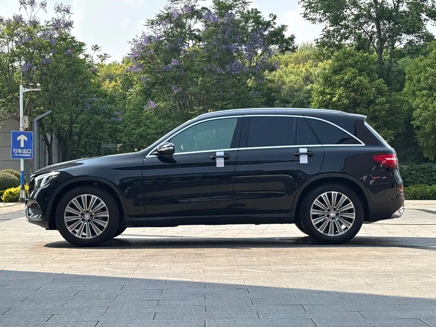 Mercedes-Benz GLC 2017 GLC 200 4MATIC фото 4