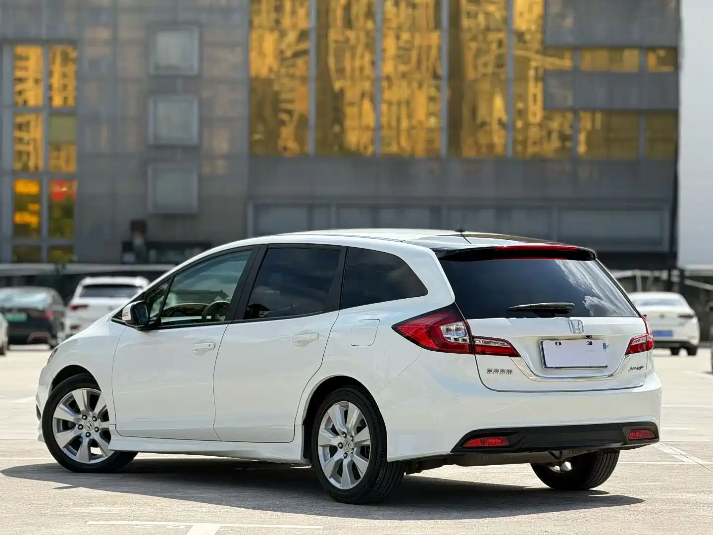 Фото 7 - Honda Jade