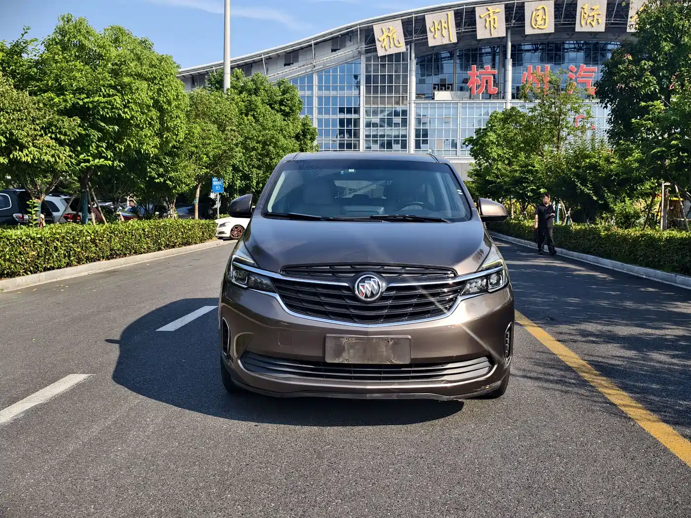 BUICK GL8