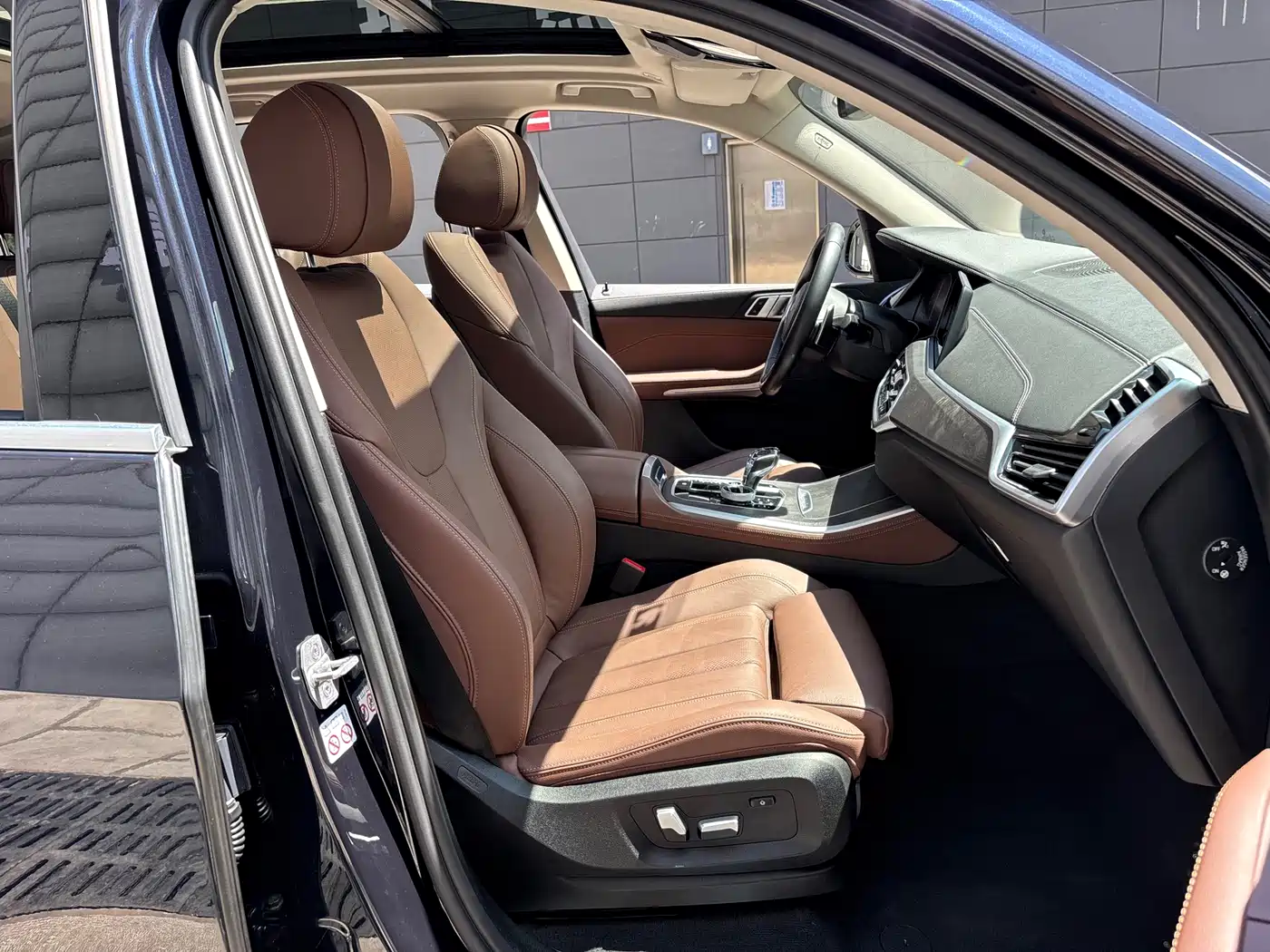 BMW X5 (Import) 2022 xDrive30i M Sport Package фото 31