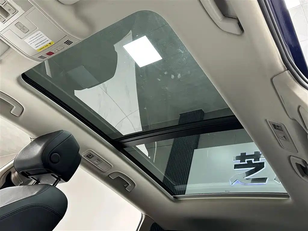Volkswagen Weilan 2018 380TSI 2WD Comfort Edition фото 16