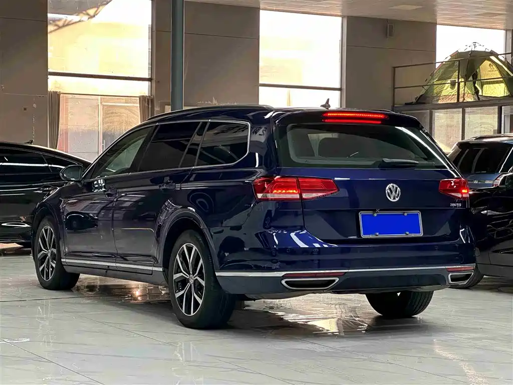 Volkswagen Weilan 2018 380TSI 2WD Comfort Edition фото 4