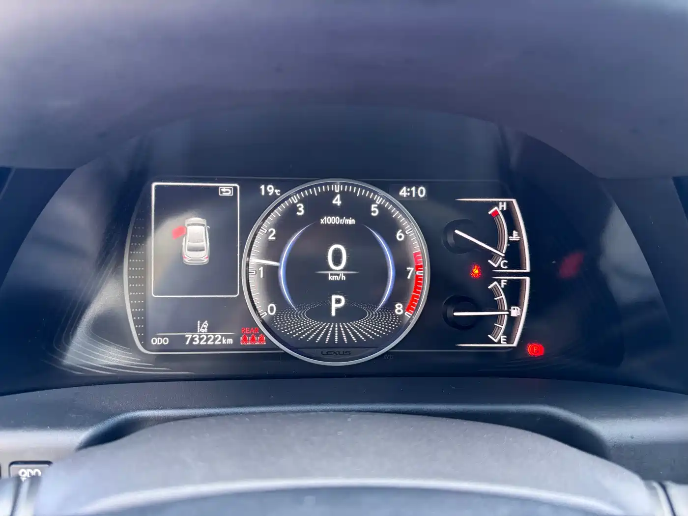Lexus ES 2022 200 Excellence Edition фото 10