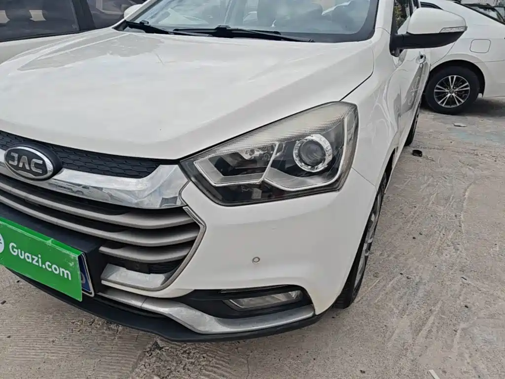 JAC Motors Refine S2 2016 2017 1.5L CVT Luxury Smart
