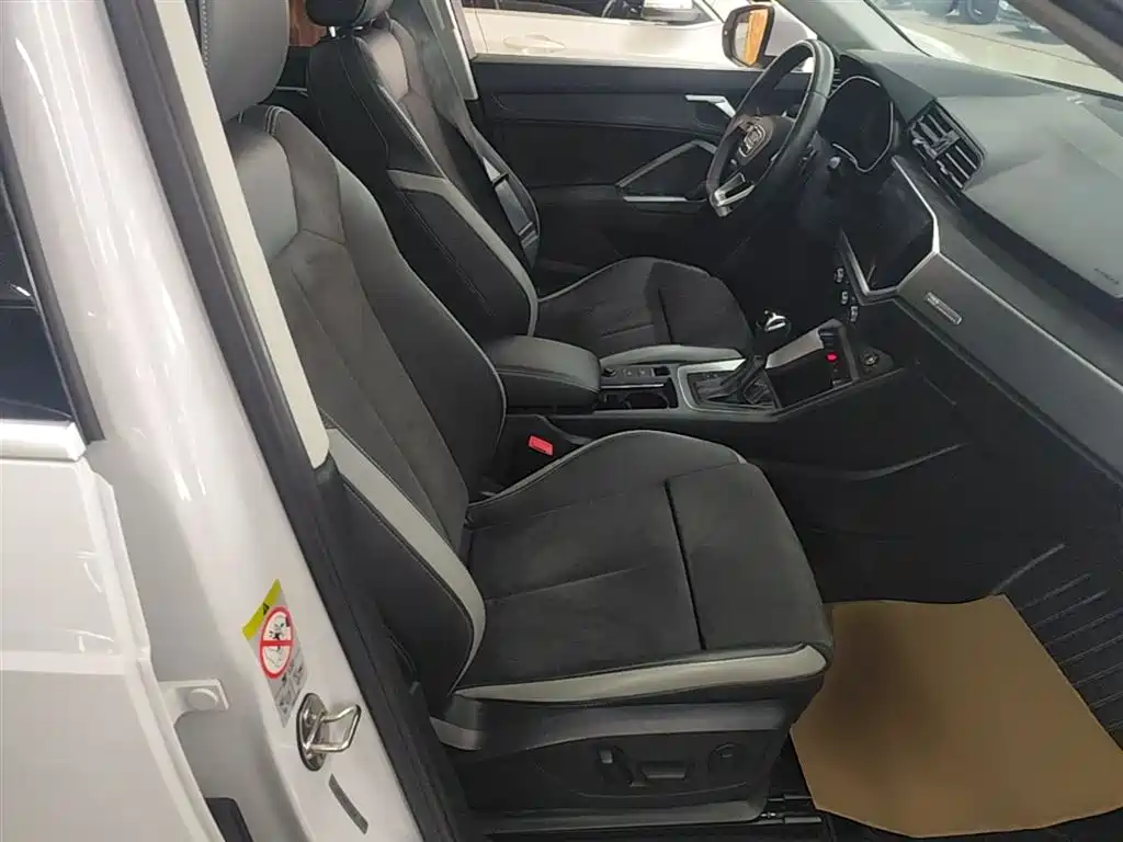 Audi Q3 2021 35 TFSI Fashion Sport фото 25