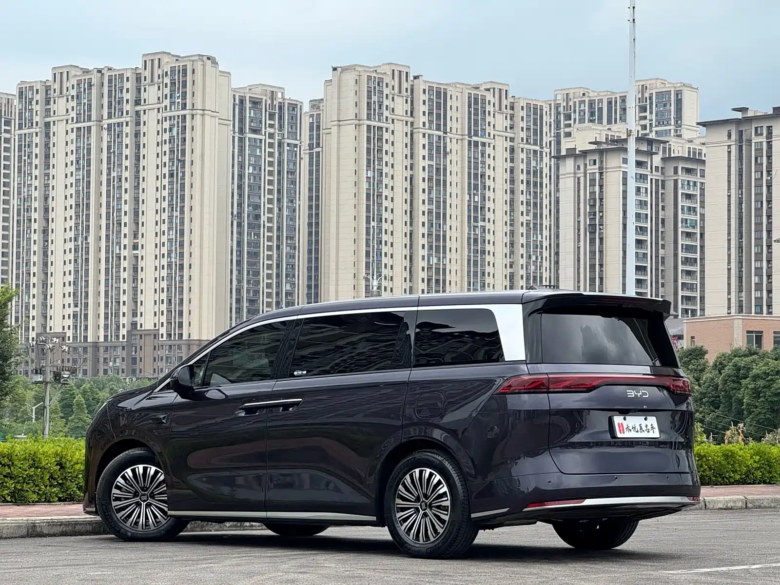 Фото 12 - BYD Xia