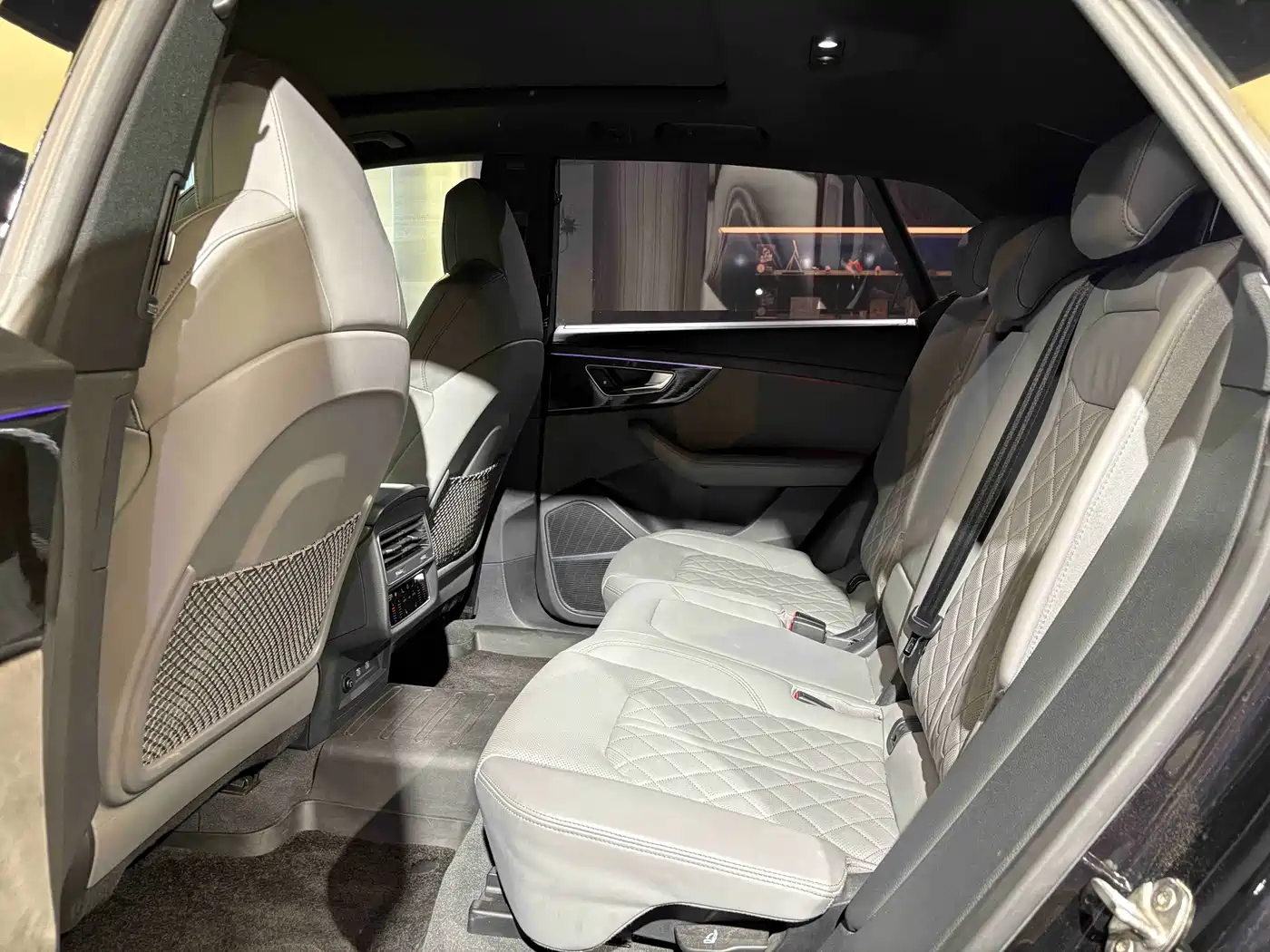 Audi Q8 2021 Model 55 TFSI Exclusive Dynamic фото 11