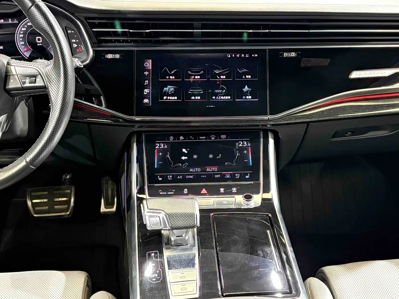Audi Q8 2021 Model 55 TFSI Exclusive Dynamic фото 20
