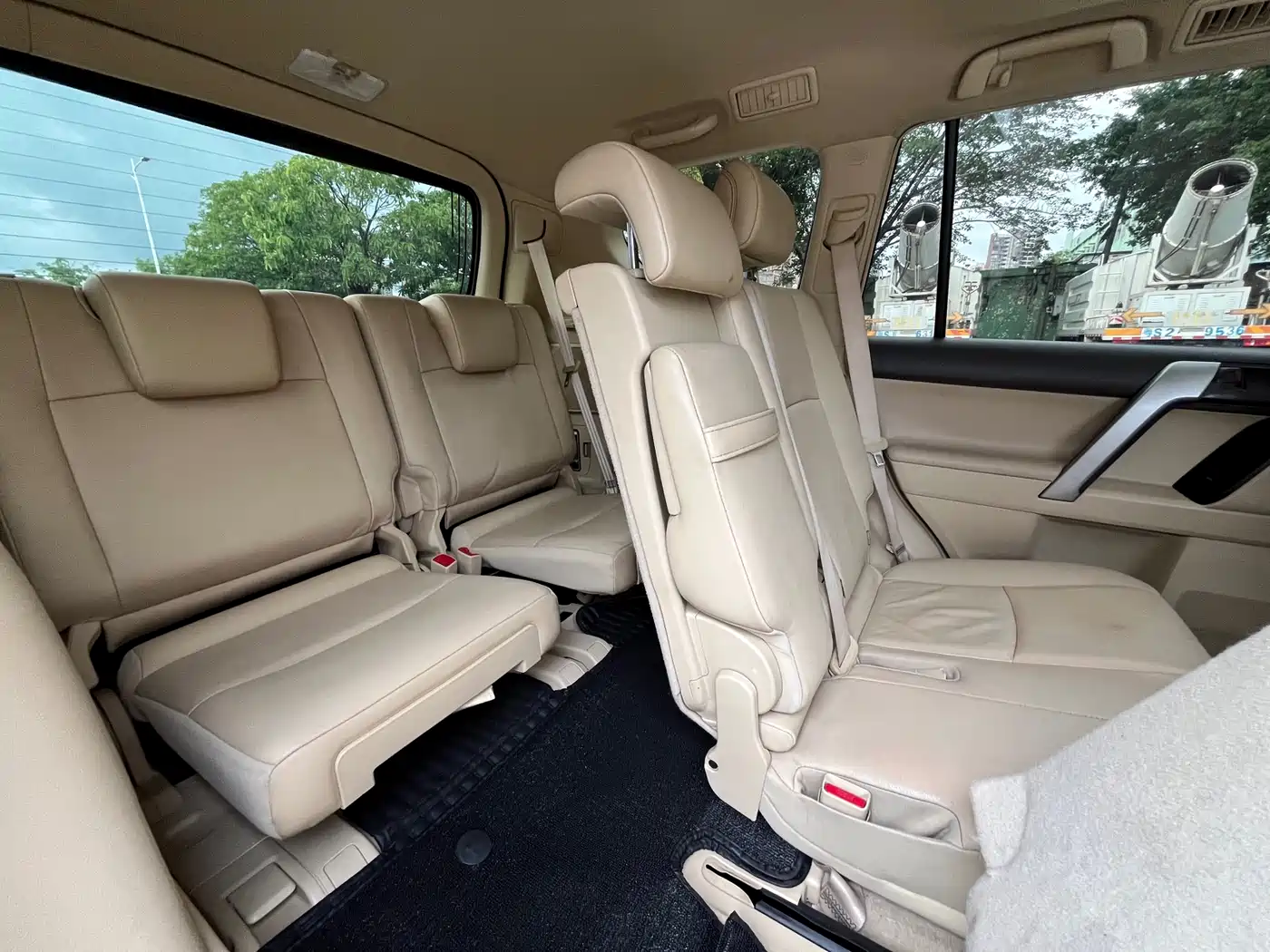 Toyota Prado 2016 2.7L Auto Luxury Edition фото 6