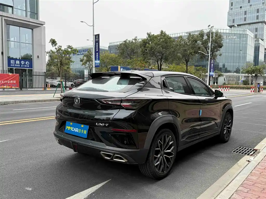 CHANGAN UNI T