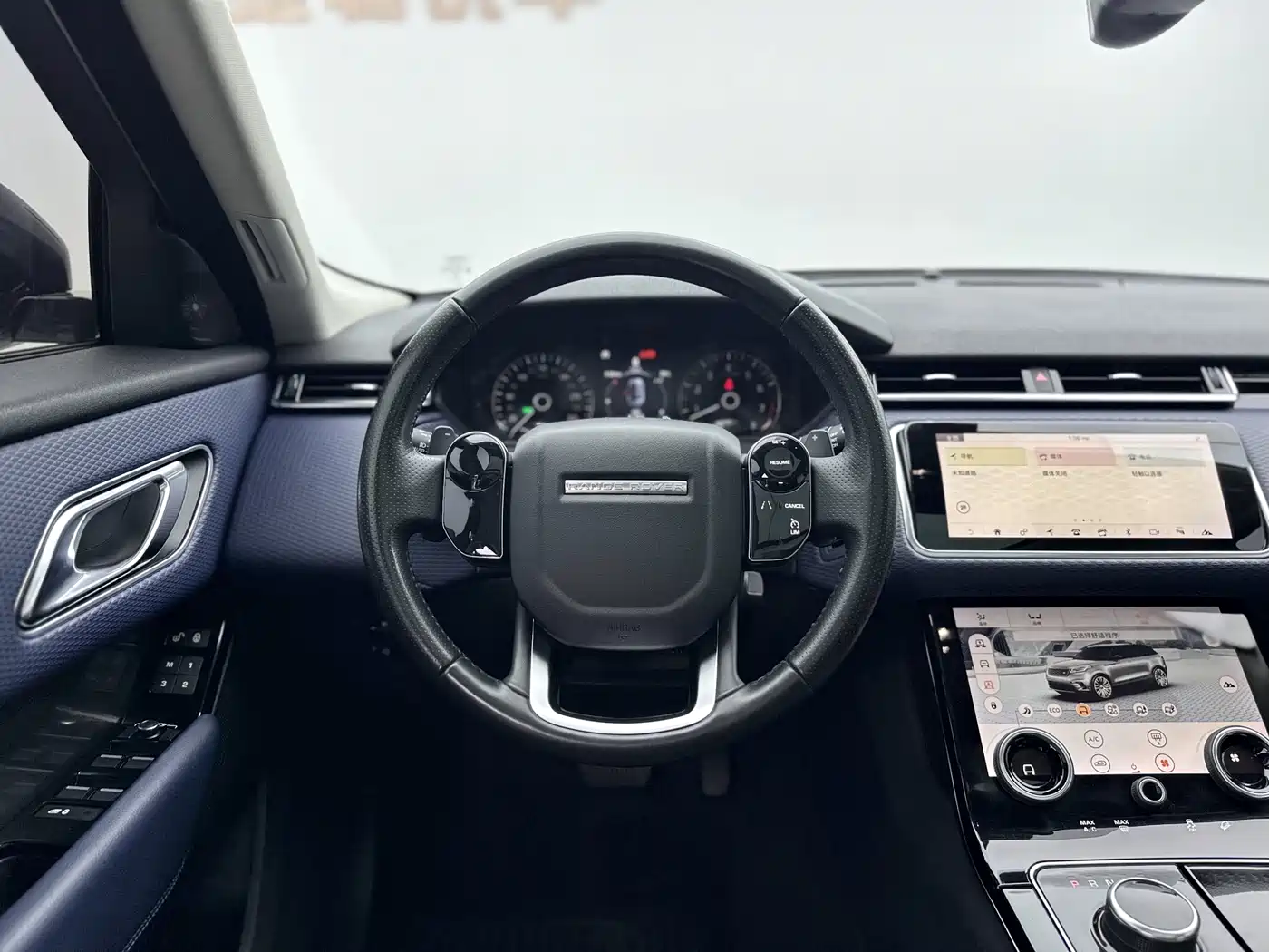 Фото 6 - Land Rover Range Rover Velar