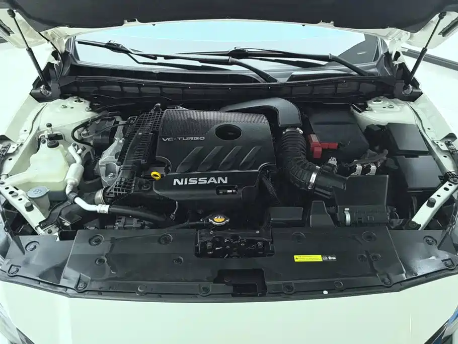Фото 10 - Nissan Teana