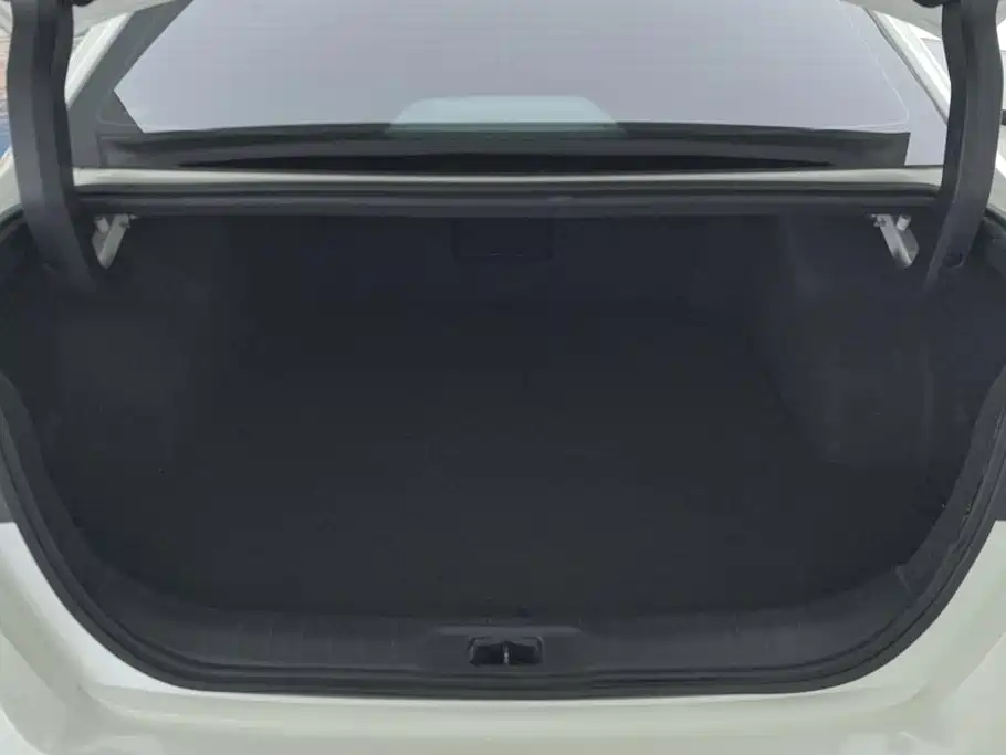 Фото 4 - Nissan Teana