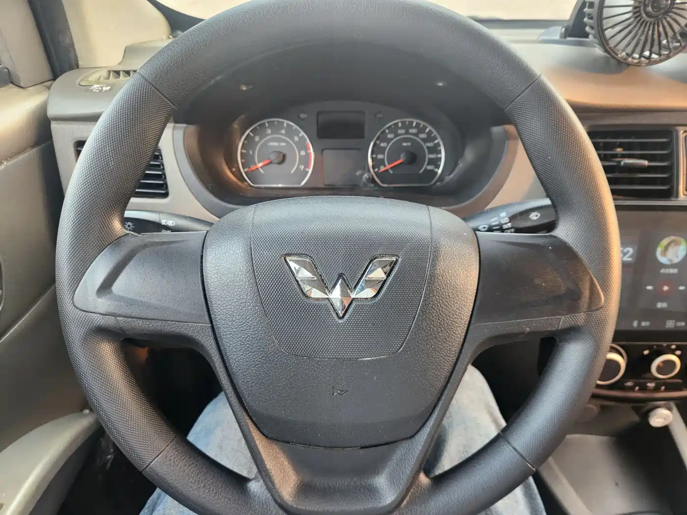 Wuling Motors Wuling Rongguang V 2017 2016 1.5L Standard