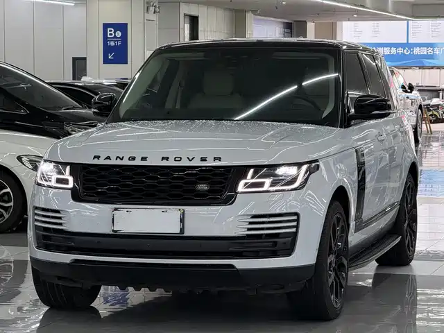 Land Rover Range Rover 2020 3.0 L6 Shengshi Edition — фото 1