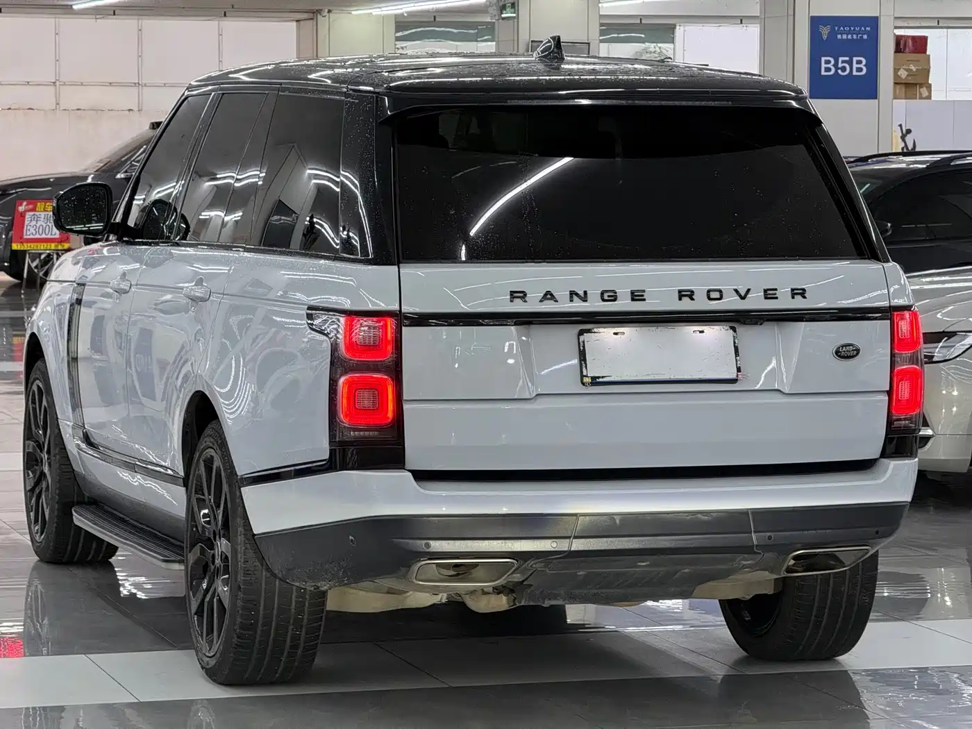 Land Rover Range Rover, миниатюра 11