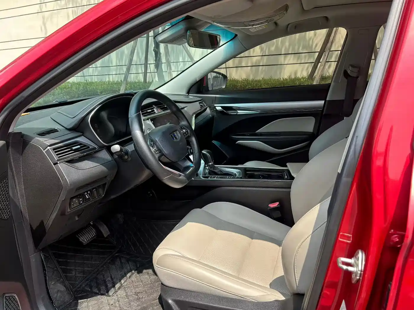 Фото 7 - Geely Binrui