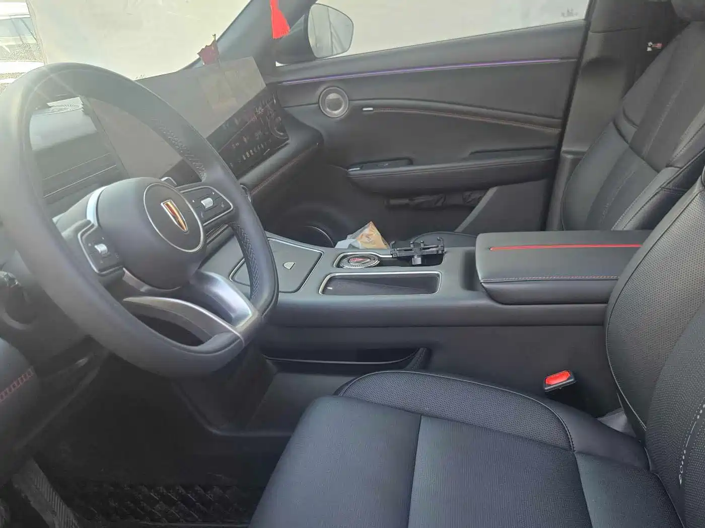 Hongqi HS6 PHEV 2025 2026 Model 220 Intelligent Hybrid Edition